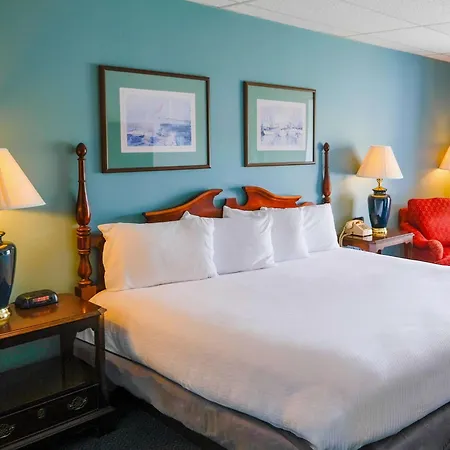 Boothbay Harbor Inn
